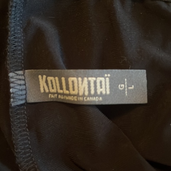 Black Short Skirt. Size Large. - Picture 4 of 7